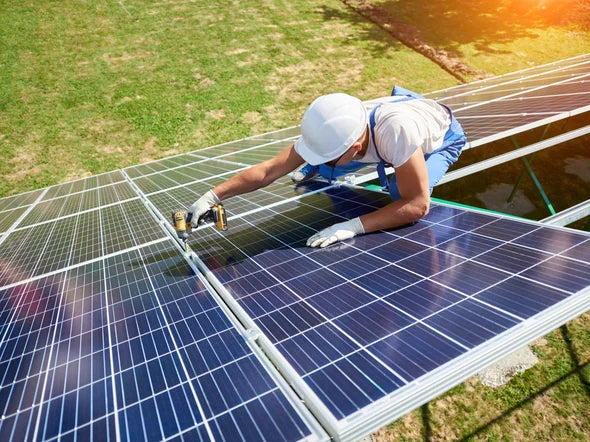 INSTALACIÓN DE 5 MÓDULOS FOTOVOLTAICOS